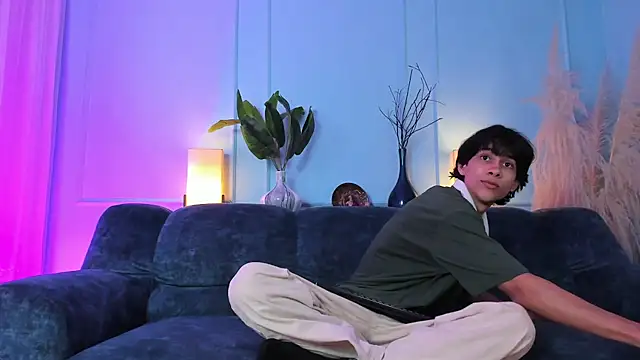 Cheys Mast online show from March 16, 7:07 pm