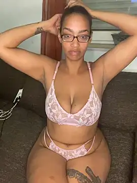 Kyra kush online show from May 27, 7:33 pm