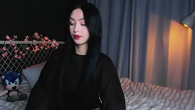 Snapshot of lizaa_breeze chatting on May 10, 6:13 pm lizaa breeze online show from May 10, 6:13 pm