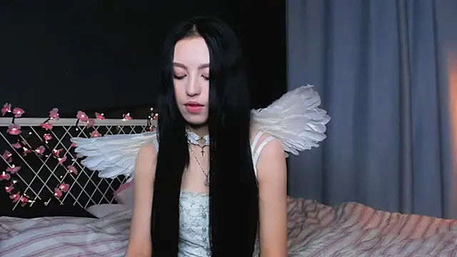 Snapshot of lizaa_breeze chatting on May 28, 5:10 pm lizaa breeze online show from May 28, 5:10 pm