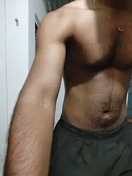 Snapshot of Iam_daku47 chatting on April 4, 6:05 pm Iam daku47 online show from April 4, 6:05 pm