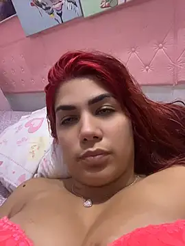 Snapshot of Hopeluna chatting on June 4, 1:11 am Hopeluna online show from June 4, 1:11 am