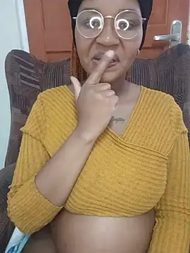Hotsexyberry222 online show from August 1, 9:08 am