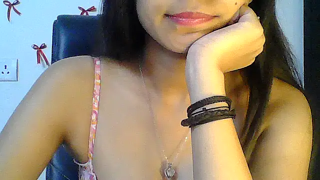 Snapshot of Hot_Deepansi02 chatting on May 30, 2:36 pm Hot Deepansi02 online show from May 30, 2:36 pm