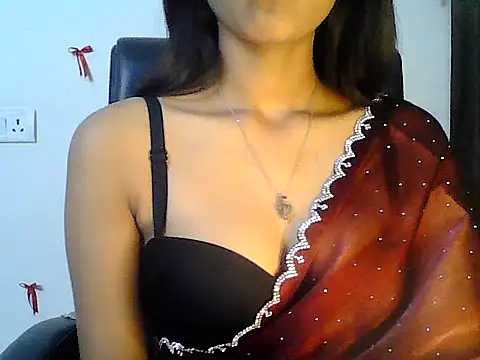 Snapshot of Hot_Deepansi02 chatting on July 2, 3:29 pm Hot Deepansi02 online show from July 2, 3:29 pm
