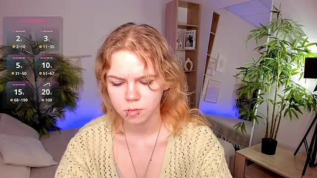 ElizabethVane online show from May 13, 5:27 am