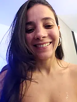 Snapshot of miaeyex chatting on April 18, 12:09 pm miaeyex online show from April 18, 12:09 pm