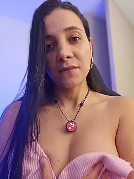 Snapshot of miaeyex chatting on April 23, 12:29 pm miaeyex online show from April 23, 12:29 pm