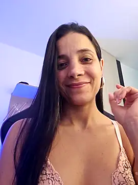 Snapshot of miaeyex chatting on April 26, 8:50 pm miaeyex online show from April 26, 8:50 pm
