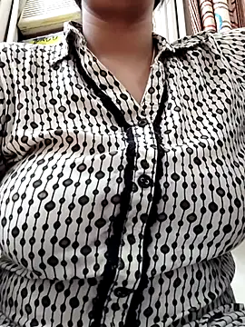 Noor Sexy02 online show from June 25, 11:59 am