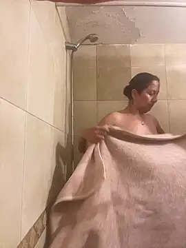 Yes 2102 online show from March 15, 12:55 pm