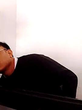 TavoMalex online show from March 18, 6:11 pm