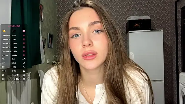 Veluxe online show from April 16, 5:14 pm