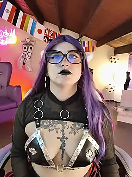 Snapshot of LilithDark666 chatting on June 30, 1:45 pm LilithDark666 online show from June 30, 1:45 pm