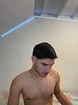 ApoloGray   online show from June 1, 8:43 pm