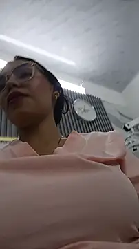 daniela-sexy online show from June 18, 5:28 pm