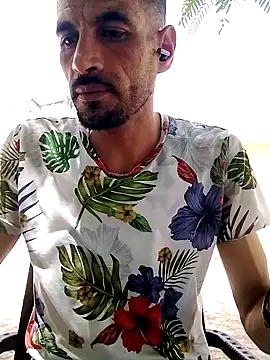 Snapshot of Thisizhakim chatting on July 8, 12:42 pm Thisizhakim online show from July 8, 12:42 pm