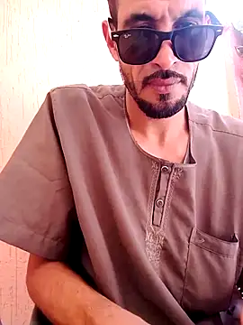 Snapshot of Thisizhakim chatting on July 22, 1:58 pm Thisizhakim online show from July 22, 1:58 pm