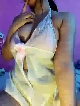 Snapshot of SHIVANI_PVT chatting on April 14, 11:44 pm SHIVANI PVT online show from April 14, 11:44 pm
