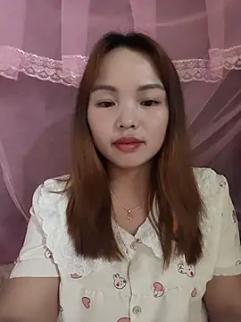Snapshot of Mina_xYx chatting on June 11, 4:49 pm Mina xYx online show from June 11, 4:49 pm