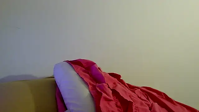 kitty-kitten82 online show from March 29, 7:52 am