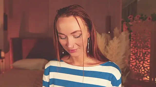 SerenaWest  online show from April 13, 5:40 pm