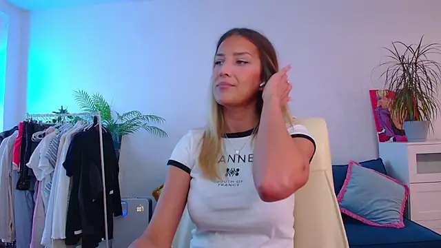 come here baby online show from July 23, 11:41 am