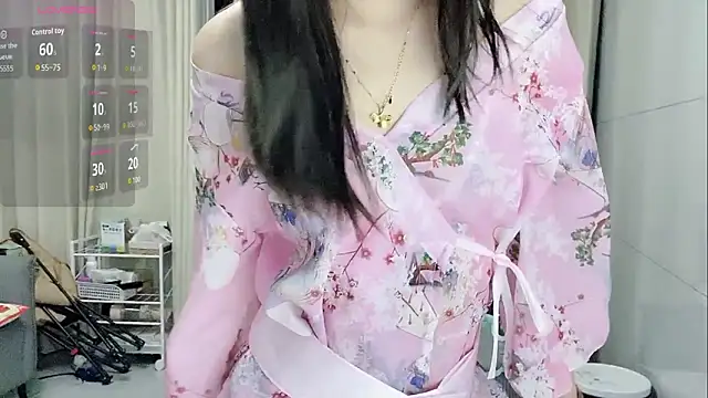 Puting q online show from March 24, 9:09 pm