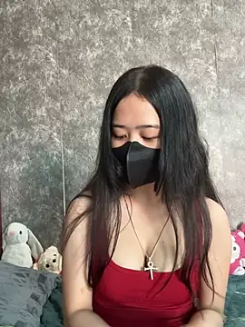 Leeleesweetbaebi online show from March 18, 8:06 am