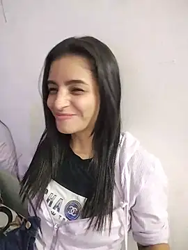 Snapshot of leidi-95- chatting on May 24, 12:15 am leidi-95- online show from May 24, 12:15 am