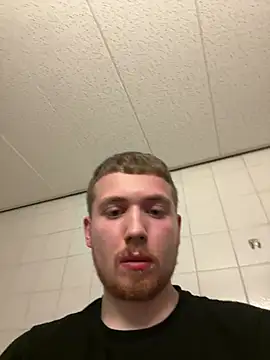 Snapshot of Mali133728 chatting on March 26, 11:43 pm Mali133728 online show from March 26, 11:43 pm