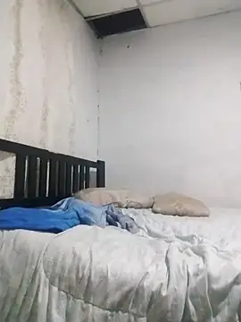 JennyCam online show from July 12, 8:49 am