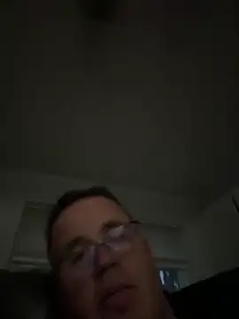 Snapshot of BSM4824 chatting on March 16, 10:58 pm BSM4824 online show from March 16, 10:58 pm