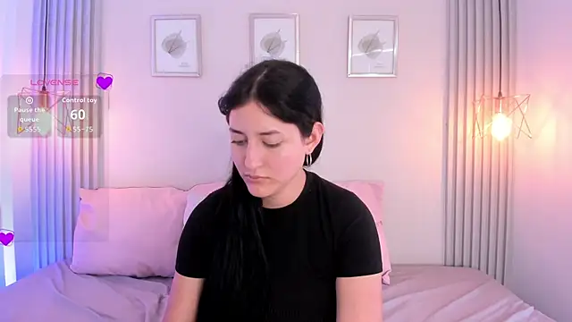 Snapshot of Sallyrosee_ chatting on July 28, 8:52 pm Sallyrosee online show from July 28, 8:52 pm