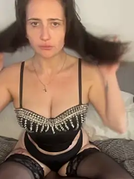 Snapshot of Siren__xxx chatting on June 7, 2:32 pm Siren xxx online show from June 7, 2:32 pm