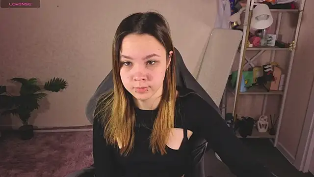 Lori Bllossom online show from April 21, 1:18 am
