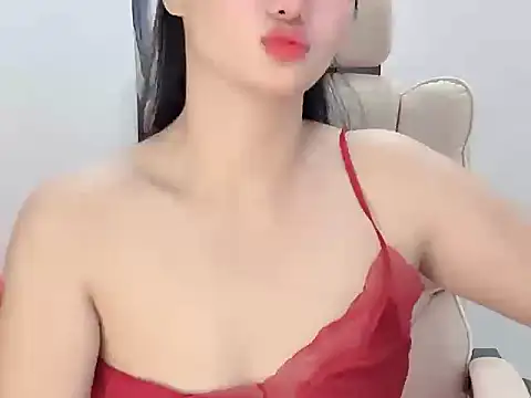 Snapshot of AmyLinee_1 chatting on June 7, 5:38 pm AmyLinee 1 online show from June 7, 5:38 pm