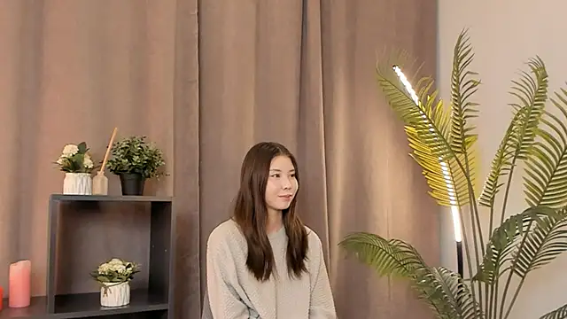 Snapshot of GloriaNorris chatting on March 16, 12:20 pm GloriaNorris online show from March 16, 12:20 pm