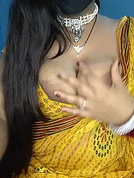 Snapshot of Miss_roohi chatting on July 28, 11:17 am Miss roohi online show from July 28, 11:17 am