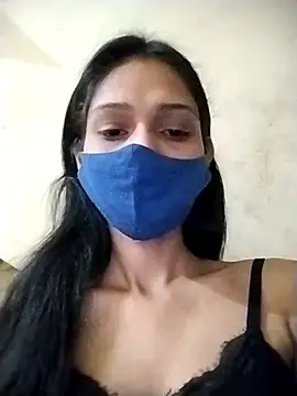Snapshot of Sonam_y chatting on April 13, 5:02 am Sonam y online show from April 13, 5:02 am
