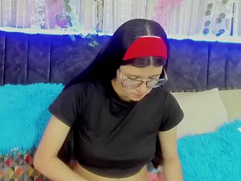 EmiSchwarz online show from March 21, 1:05 pm