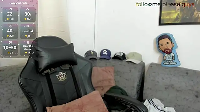 Snapshot of sweetlatinoboy chatting on June 7, 12:09 pm sweetlatinoboy online show from June 7, 12:09 pm