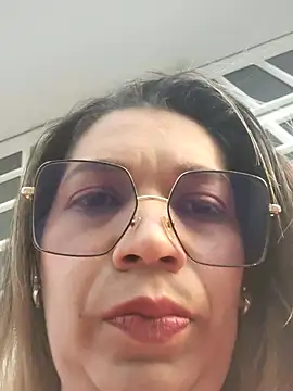 Snapshot of Melisa_14 chatting on May 25, 11:05 am Melisa 14 online show from May 25, 11:05 am