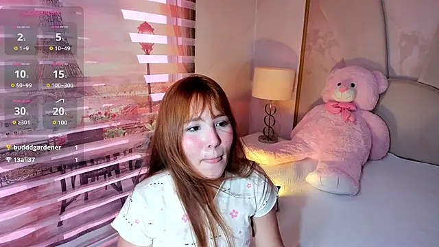 Snapshot of little_doll18_ chatting on June 20, 10:12 pm little doll18 online show from June 20, 10:12 pm