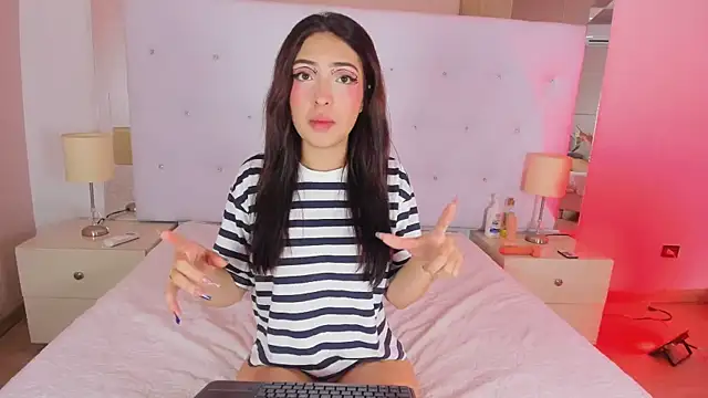 Aria Sims online show from April 23, 12:29 pm