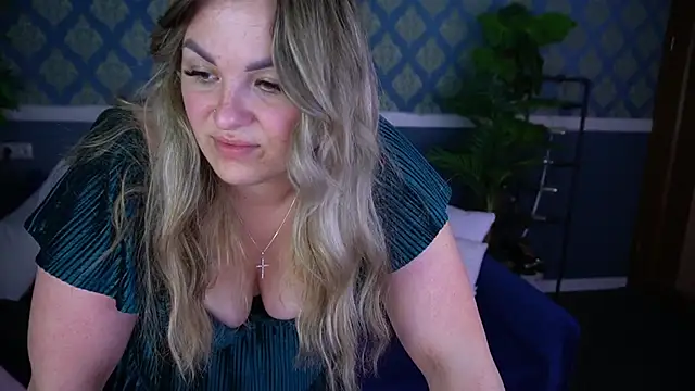 Snapshot of AlissyaGrayy chatting on June 29, 7:14 pm AlissyaGrayy online show from June 29, 7:14 pm