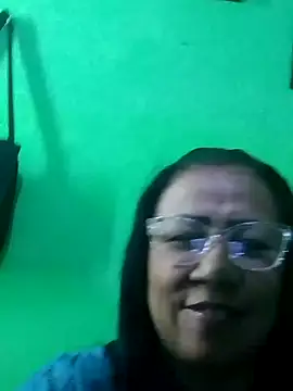 juliataylorhot online show from April 17, 12:57 am