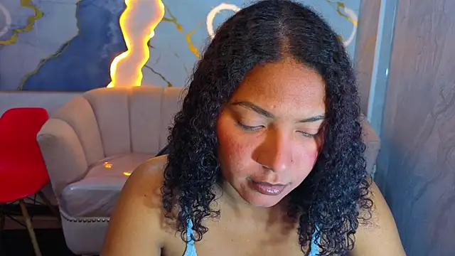 Scarletth b online show from April 25, 3:42 am