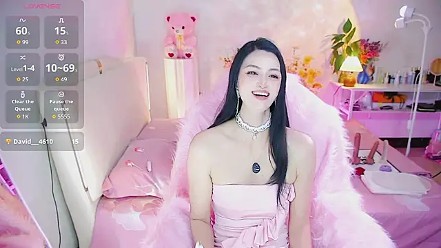 Evelyn-007 online show from July 23, 4:05 pm