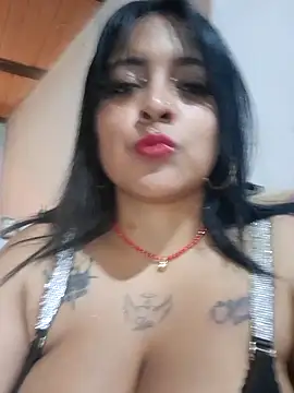 Sarah-917 online show from April 22, 6:42 pm